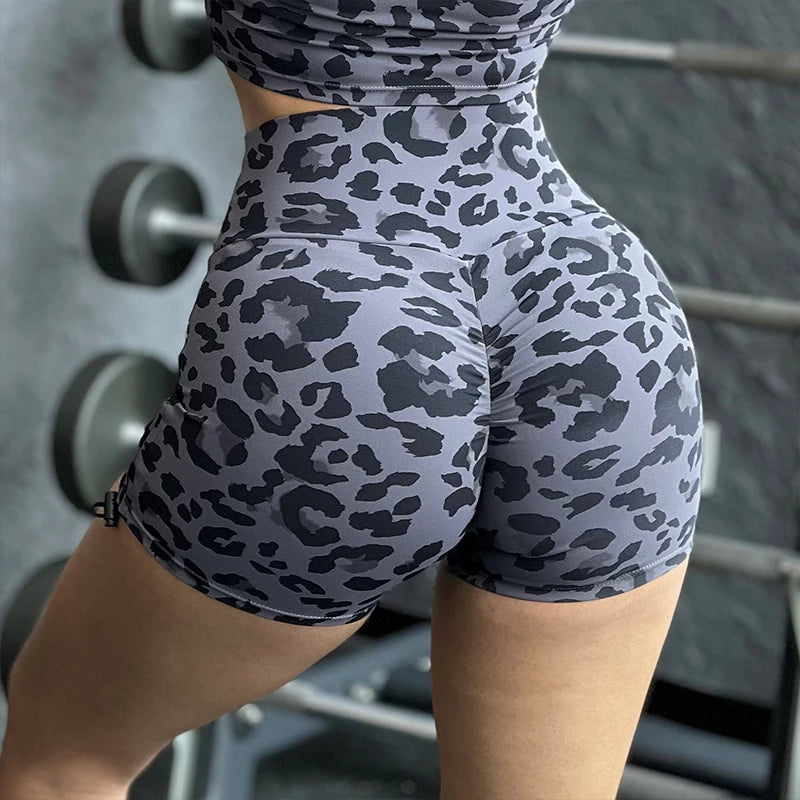 Shorts femininos de secagem rápida com estampa de leopardo: cintura alta, elevação do quadril, cordão