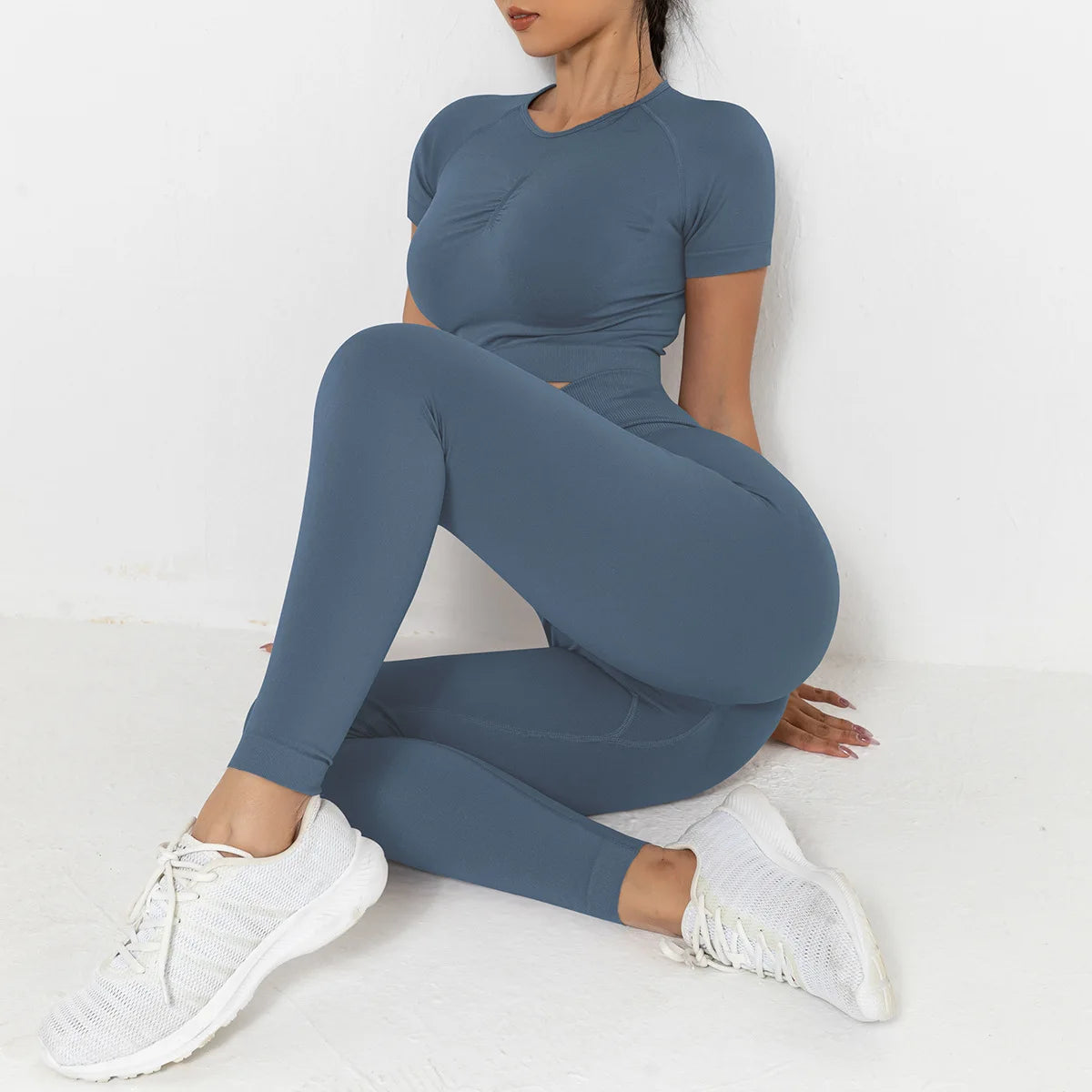 Seamless High-Waist Yoga Set: Hip-Lifting Leggings & Short-Sleeved Top for Women